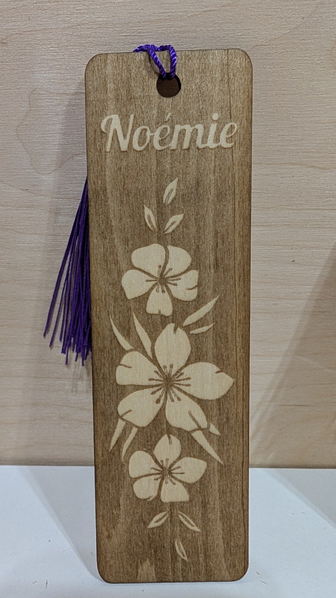 Signet en bois gravé personnalisé