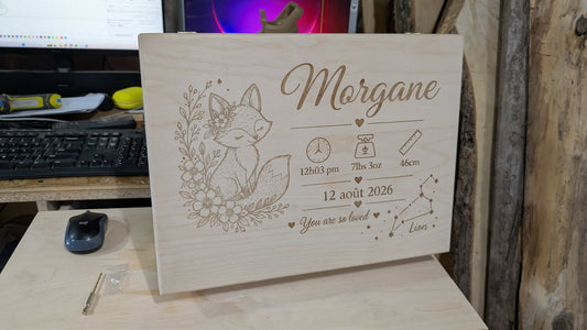 Valise souvenir naissance en merisier - vue de face gravure complète